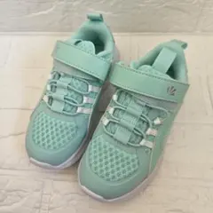 Item thumbnail for item b0b423f4-8a90-4ca9-83b2-4ff788a524a3