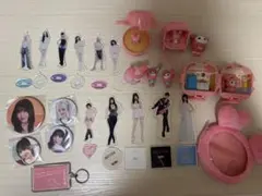 TWICE モモ MISAMO アクスタ 缶バッジ ガチャ モブリーまとめ売り