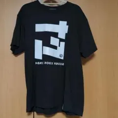 グラフィックtシャツ