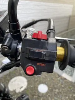 *新品*ZRX400(1994～1997年式)用　純正・左スイッチ(チョーク付) 新品*ZRX400(1994～1997年式)用純正・左スイッチ(チョーク付)