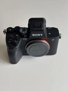バッテリー2個 SONY α7RIII 4240万画素 差をつける 606 - メルカリ