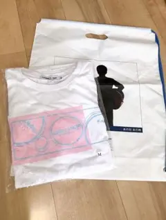 小田和正 ツアー 2019 Tシャツ　& ショッパーズバッグのサムネイル