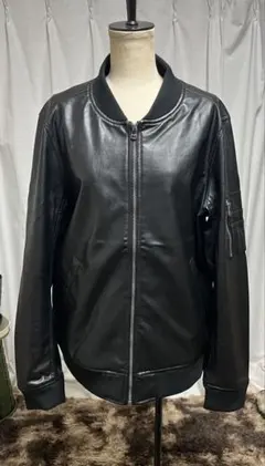 フェイクレザー オーバーサイズ MA-1 sizeXL 黒　リアルスタンダード