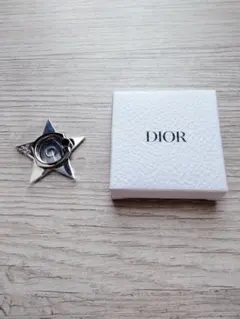 Dior ノベルティ　スマホリング　星型