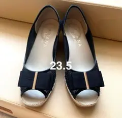 ダイアナ　リボングリッターオープントゥウェッジパンプス