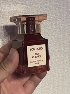 TOM FORD ロストチェリー 香水 ラッピング ショッパー付き - メルカリ