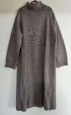 ハイネック ニットワンピース A day in the life