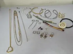 アクセサリー まとめ売り ネックレス ヘアアクセサリー ピアス イヤーカフ