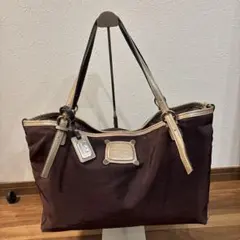 【美品】pelle bolsa ペレボルサ 高密度ナイロン×レザー トートバッグのサムネイル