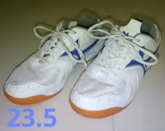 スポーツシューズ 体育館シューズ 23.5cm
