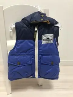 未使用　オフィシャルチーム　ダウンベスト　80cm フード取り外し可能　boy