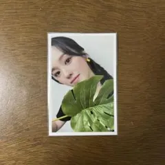 【美品】NiziU リオ『COCONUT』 通常盤 トレカ