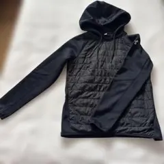 UNDER ARMOUR ブルゾン