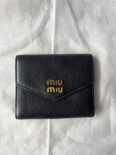 MIUMIU ミュウミュウ 財布 3つ折り ヴィッテロダイノレザーフラップ 黒
