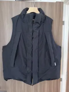 【美品】  HYKE / ハイク | 2023SS | NYLON MOUNTAIN CROPPED VEST ナイロン クロップド マウンテンベスト | OSFA | ブラック | レディース HYKE / ハイク | 2023SS | NYLON MOUNTAIN CROPPED VEST ナイロン