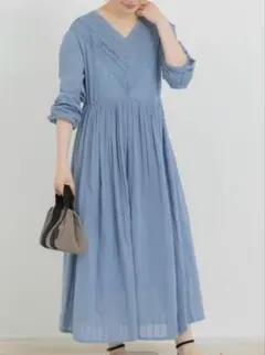 新品　アーバンリサーチサニーレーベル　レース切替Vネックワンピース　サックス