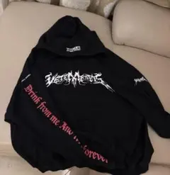 2025年最新】VETEMENTS メンズ パーカーの人気アイテム - メルカリ