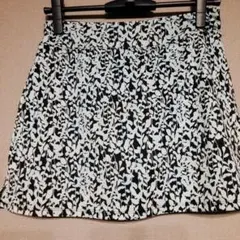 Tranquility 葉柄プリント スカート S