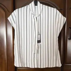 新品タグ付き RagOut 半袖ボウタイブラウス ストライプ L