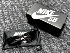 Item thumbnail for item b227eec6-8dd0-4bc1-ae2c-6b4be9c59e99