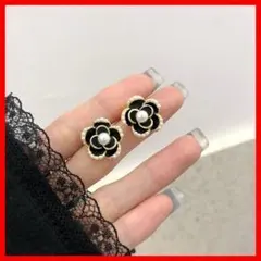 ピアス フラワー パール ブラック ゴールド 大人可愛い お呼ばれ フォーマル