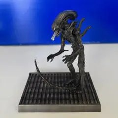 エイリアンフィギュア 約30cm 可動式 - メルカリ