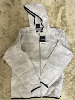 9/30日までこの値段‼️ 新品‼️ヨネックス ウィンドブレーカ 長袖 レディースM