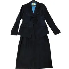 ブラックフォーマルスーツ　9号　膝丈スカート フォーマル　結婚式　学校行事