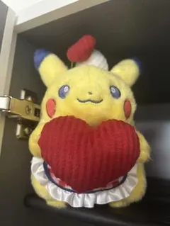 2024限定品 ポケモン×モロゾフ バレンタインぬいぐるみ ピカチュウ