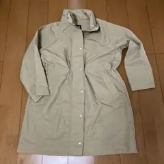 GAP OVERSIZED PARKA ベージュ Mサイズのサムネイル