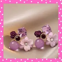 お花 クリスタル ビジュー ピアス パープル フラワー ヴィンテージ風 華やか