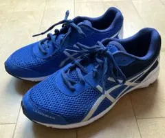 アシックス　キッズ　スニーカー　24.5センチ　レーザービーム