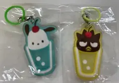サンリオ　クリアクリームソーダ　めじるしラバーチャーム２個　ポチャッコ　バツ丸