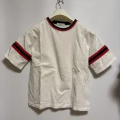 cepo セポ 半袖Tシャツ 白ライン入り スポーティー 韓国風 カジュアルのサムネイル