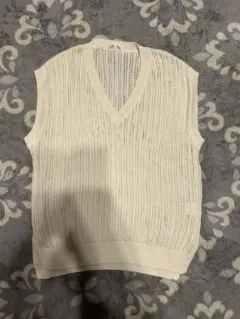 Vネックセーター レディース　M