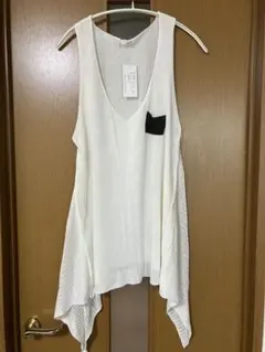 新品タグ付き