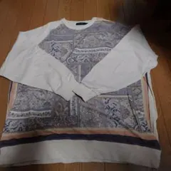 【nikoand…】ニコアンド ペイズリー柄アシンメトリートップス トレーナー