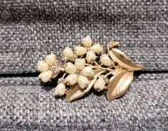 新品未使用　パール花束　人工ダイヤモンド　ブローチ　エレガント