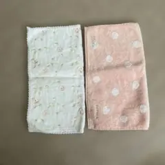 【新品】ナショナルトラスト　KEYUCA ハンカチ 2枚セット 花柄刺繍　水玉のサムネイル