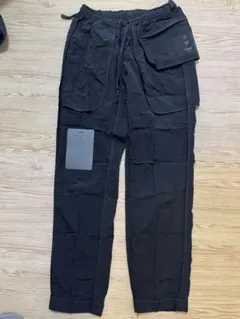 美品 teatoraテアトラ ウォレットパンツ オフィス パッカブルサイズ 4のサムネイル