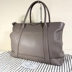 新品未使用・貴重】KINGS & QUEENS トートバッグ グレー | Mercari