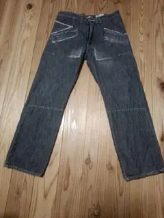 Item thumbnail for item 7aaaa15c-2ef8-414c-9324-ae81be318f32