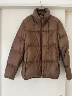 UNIQLO ULTRA LIGHT DOWN M ブラウン