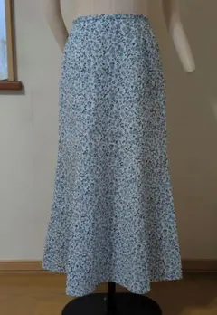 SCAPA 青系花柄ロングスカートのサムネイル