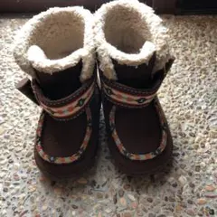 ムートンブーツのサムネイル