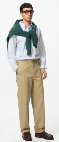 ★新品★【UNIQLO】ストレートチノ リラックスフィット 73 BROWN