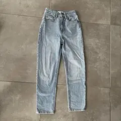 【断捨離のため値下げ】H&M ライトブルー ストレートデニム