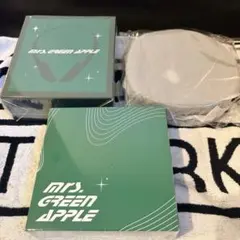 マム。ミセスグリーンアップルCDプレーヤー　バッグ　ヘッドホン　3点セット Mrs.GREEN APPLE ポータブルCDプレーヤー ヘッドホン 3点セット