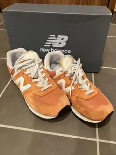 【かなりレア】【5月限定】New Balance 574 オレンジ