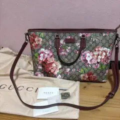 美品✨ グッチ ブルームス 花柄 ヒール パンプス マルチカラー 23.5cm 美品✨ グッチ ブルームス 花柄 ヒール パンプス マルチカラー 23.5cm